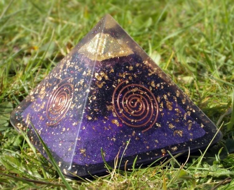 Orgone 10 Best images about orgonite on Pinterest Garnet and gold