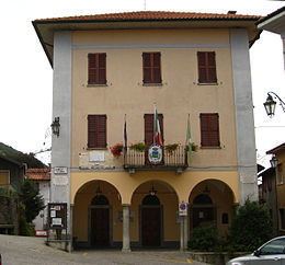 Orino, Lombardy httpsuploadwikimediaorgwikipediaitthumbc