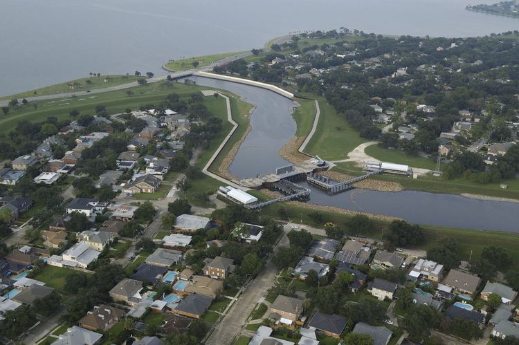 Orleans Canal httpsuploadwikimediaorgwikipediacommonsee