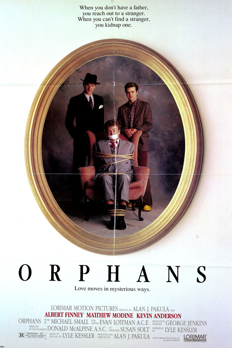 Orphans (1987 film) wwwgstaticcomtvthumbmovieposters10301p10301