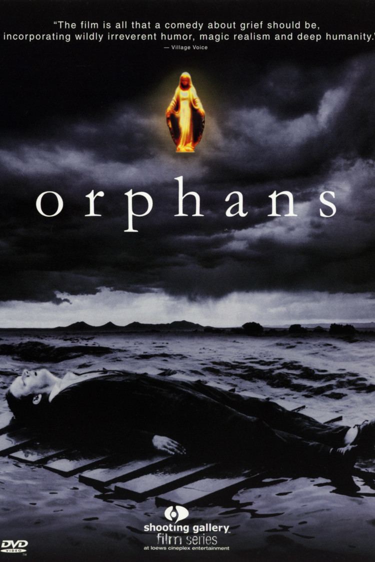 Orphans (1998 film) wwwgstaticcomtvthumbdvdboxart21447p21447d