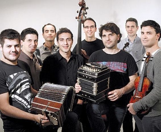 Orquesta El Arranque Contratar a Orquesta El Arranque World Music BA Contrata a tu