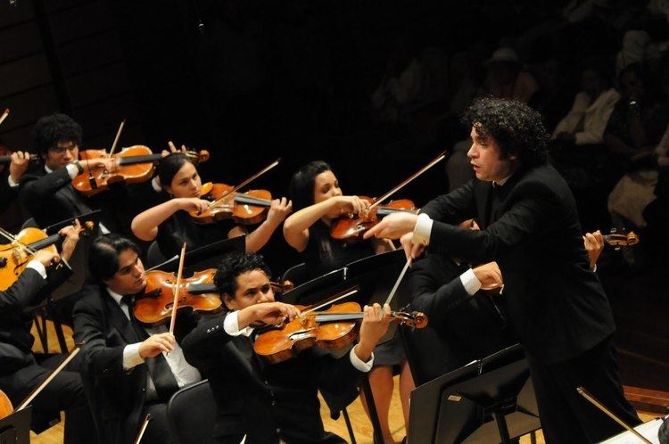 Orquesta Sinfónica Simón Bolívar Disfrutar a la Orquesta Simn Bolvar mientras Venezuela colapsa