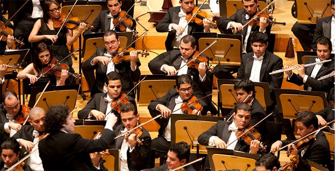 Orquesta Sinfónica Simón Bolívar mediasmedicitvartistsimonbolivarsymphonyorc