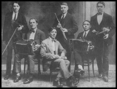 Orquesta típica The first recording of an Orquesta Tpica Todotangocom