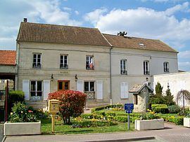 Orry-la-Ville httpsuploadwikimediaorgwikipediacommonsthu