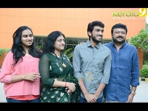 Oru Pakka Kathai Oru pakka kathai tamil movie launch YouTube