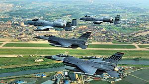 Osan Air Base httpsuploadwikimediaorgwikipediacommonsthu