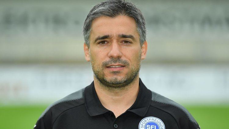 Oscar Corrochano Oscar Corrochano als Trainer der Sportfreunde Lotte zurckgetreten