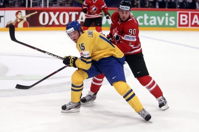 Oscar Lindberg (ice hockey) oscarlindbergplaysswedennt2013jpg