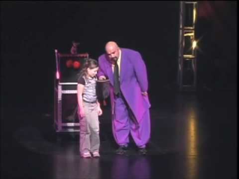 Oscar Munoz (magician) Little Girl and Oscar Munoz YouTube