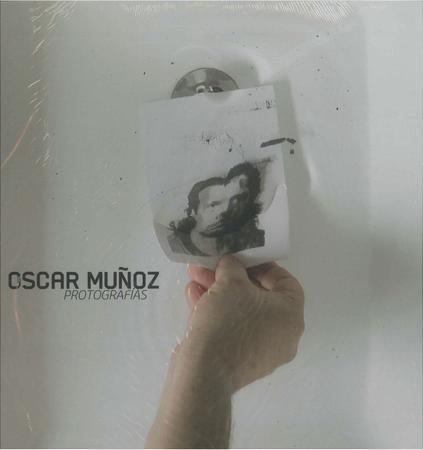 Oscar Muñoz (artist) Oscar Muoz Sicardi Gallery