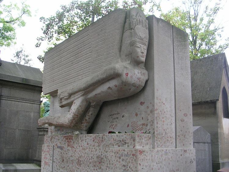 Oscar Wilde's tomb Oscar Wilde39s tomb by Jacob Epstein Joe Blogs