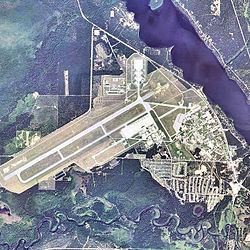 Oscoda–Wurtsmith Airport httpsuploadwikimediaorgwikipediacommonsthu