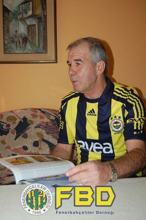 Osman Arpacıoğlu Efsane Oyuncumuz Osman Arpacolu Hereyi Sizler in Anlatt