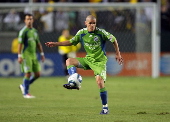 Osvaldo Alonso 2012 Seattle Sounders Season Preview MLS Soccer