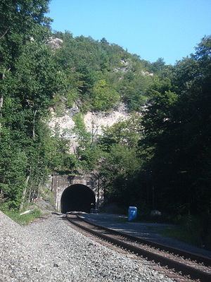 Otisville Tunnel httpsuploadwikimediaorgwikipediacommonsthu