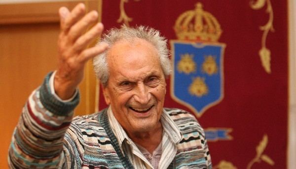 Ottavio Missoni Patriarch of Fashion Brand Missoni Dies in Italy I AM