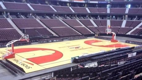 Ottawa SkyHawks Ottawa SkyHawks basketball debuts with close loss Ottawa CBC News