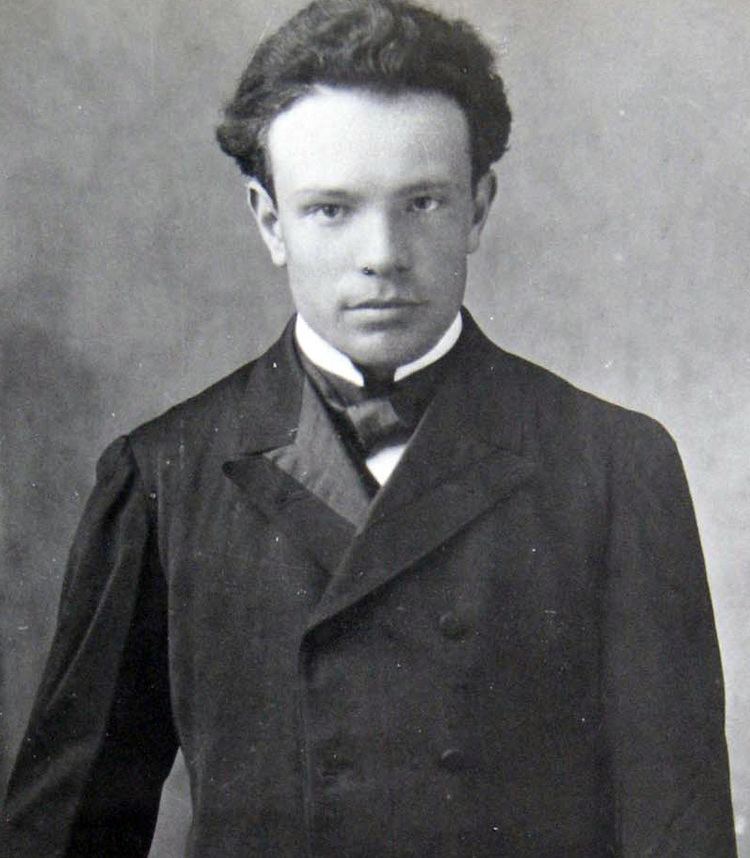 Ottorino Respighi FileOttorino Respighi in 1903jpg Wikipedia the free