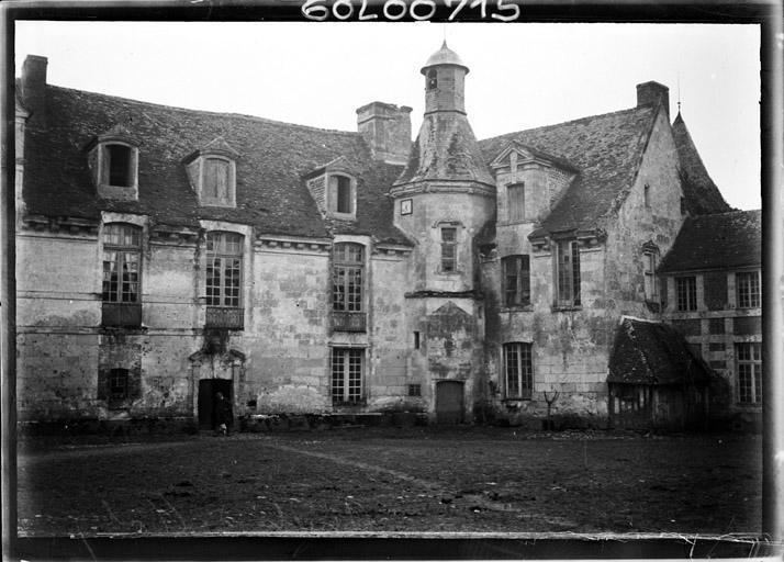 Ouilly-du-Houley imageloomjifrmo41077chateaujpg