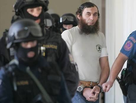 Oussama Kassir Mu chycen v Praze byl v USA odsouzen za terorismus