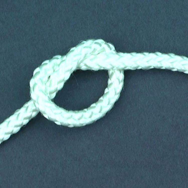 Overhand knot