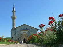Ozbek Han Mosque httpsuploadwikimediaorgwikipediacommonsthu