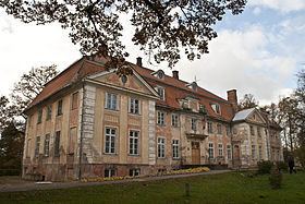 Ozolmuiža Manor httpsuploadwikimediaorgwikipediacommonsthu