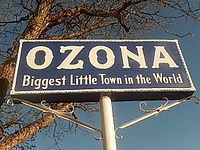 Ozona, Texas httpsuploadwikimediaorgwikipediacommonsthu