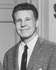 Ozzie Nelson httpsuploadwikimediaorgwikipediacommonsaa