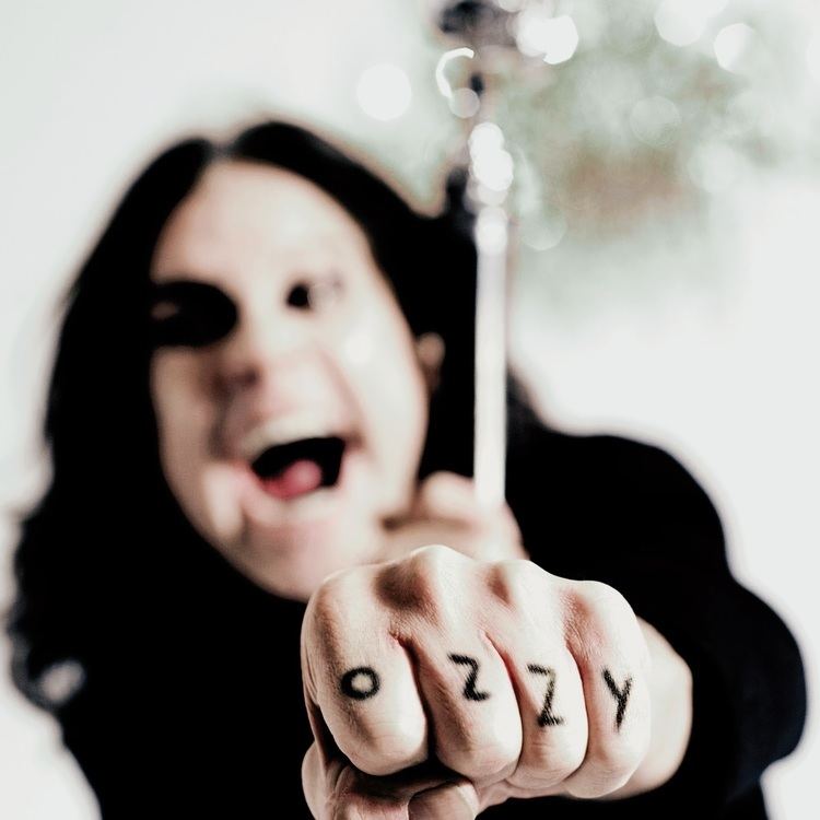 Ozzy Osbourne httpslh4googleusercontentcomCgnqt5z6Xw0AAA