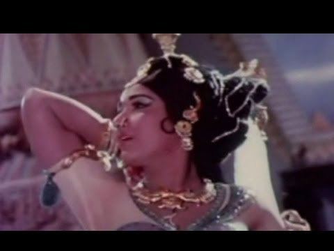 Paar Magale Paar movie scenes  MAGALE PAAR Azhagaga Kannukku Aathi Parasakthi Tamil Movie Song
