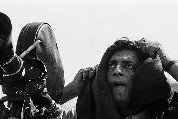 Pablo Bartholomew When Pablo Bartholomew captured Satyajit Ray on set