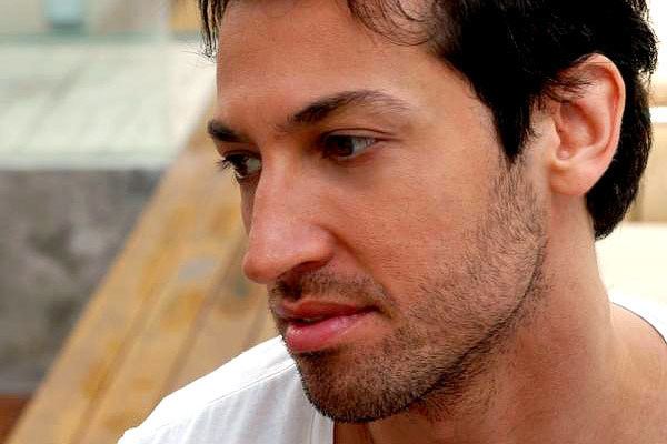 Pablo Ruiz (singer) Classify Argentine singer Pablito Ruiz