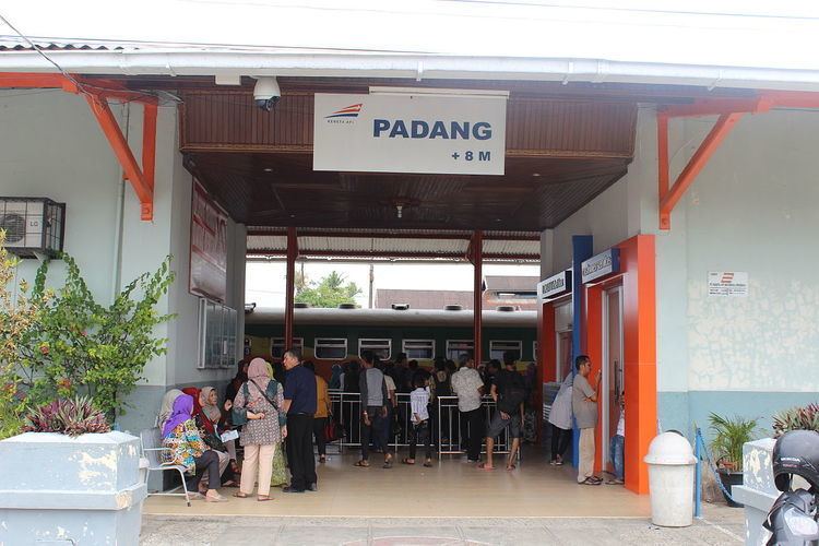 Padang railway station