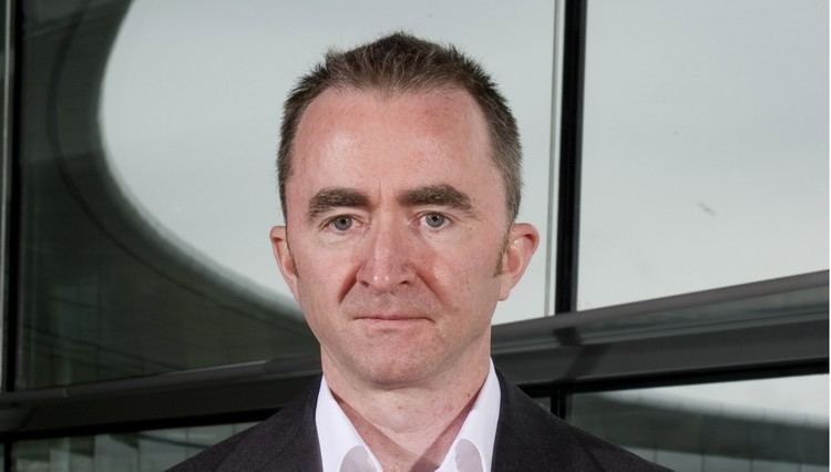 Paddy Lowe Mercedes AMG F1 Team Names Paddy Lowe As Technical Director