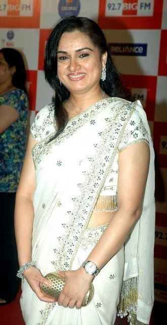 Padmini Kolhapure Padmini Kolhapure HD Wallpapers Marathi Movies Reviews