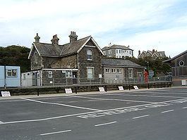 Padstow (Cornwall) railway station httpsuploadwikimediaorgwikipediacommonsthu