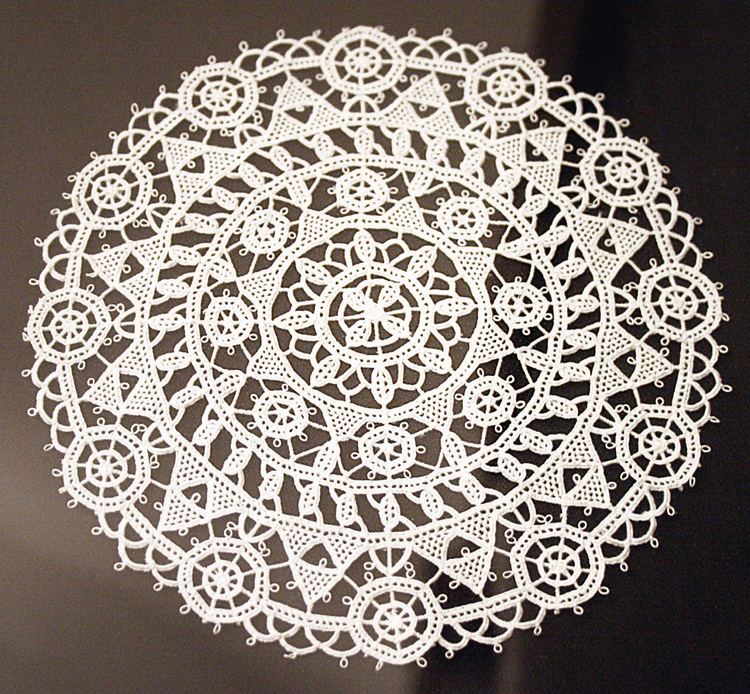 Pag lace