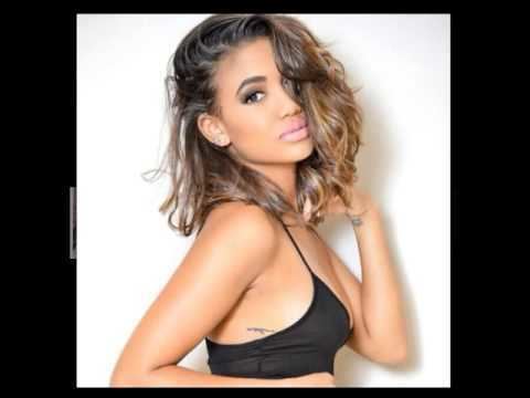Paige Hurd Weekly Actress Paige Hurd YouTube