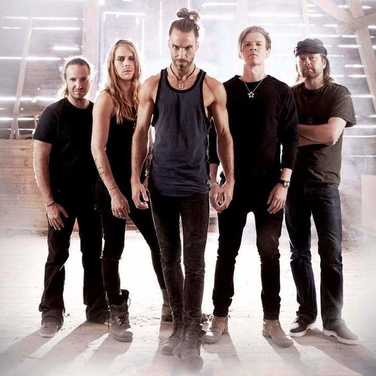 Pain of Salvation wwwmetalarchivescomimages547547photojpg1124