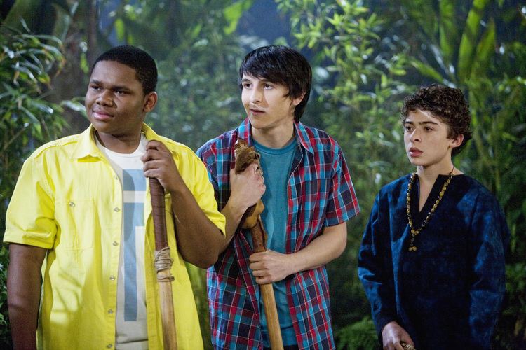 Pair of Kings Is Mitchel Musso Planning the Ultimate 39Pair Of Kings39 Reunion Movie