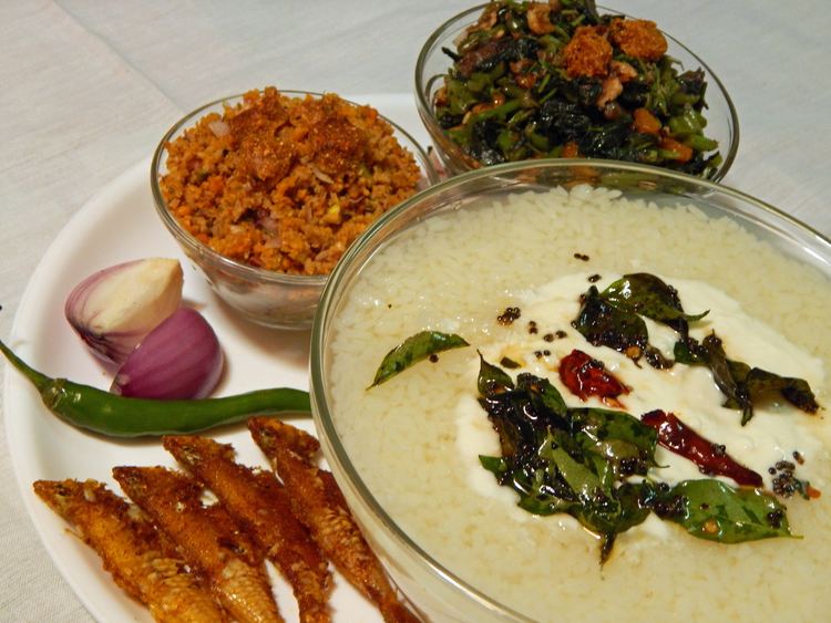 Pakhala Odiya Summer Dish Pakhala Saga Bhaja Badi Chura Macha Bhaja