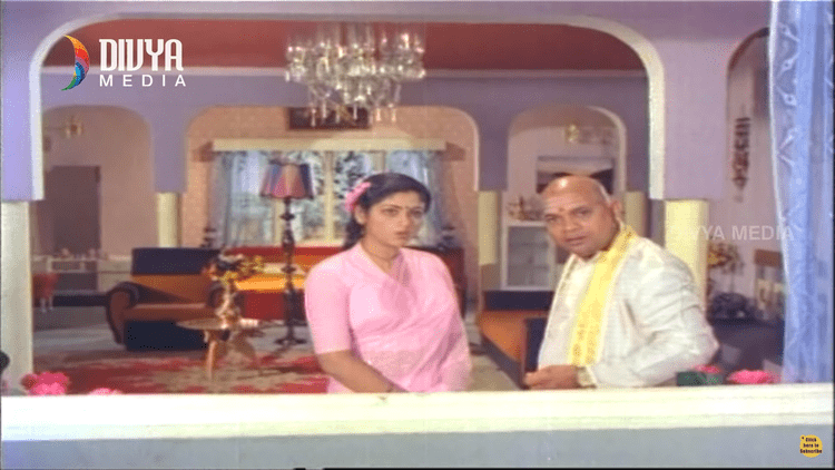 Scene from Pakkinti Ammayi (1981 film)