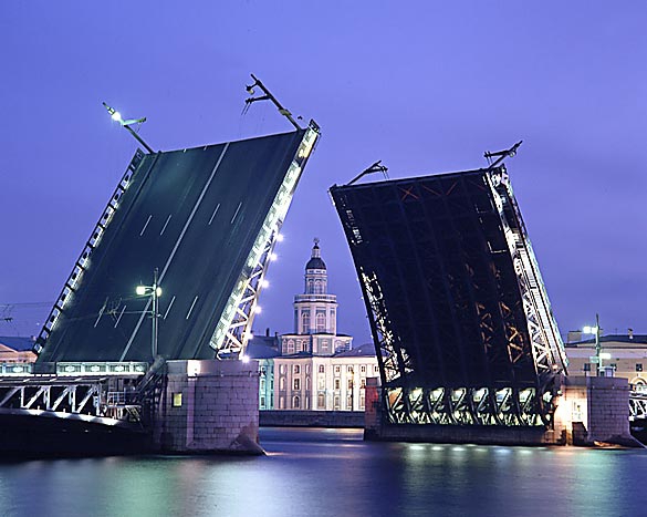 Palace Bridge httpswwwsntpeterscomcomponentjoomgalleryim