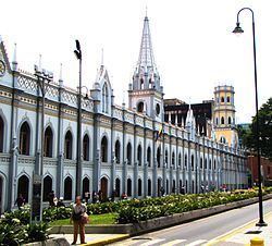 Palacio de las Academias httpsuploadwikimediaorgwikipediacommonsthu