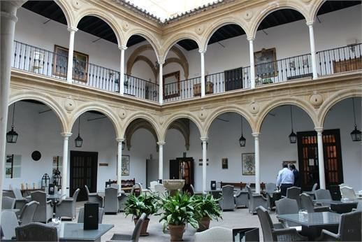 Palacio del Deán Ortega, Úbeda Palacio del Den Ortega Ubeda y Baeza Turismo