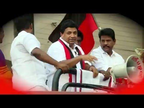 Palanivel Thiagarajan wearing his DMK attire during his campaign