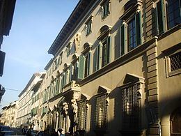 Palazzo Fenzi httpsuploadwikimediaorgwikipediacommonsthu